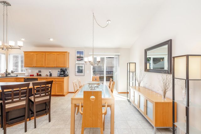 17922 E 11th Ct, Greenacres, WA 99016