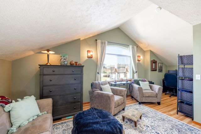 17922 E 11th Ct, Greenacres, WA 99016