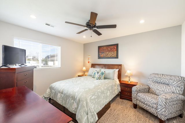 17922 E 11th Ct, Greenacres, WA 99016