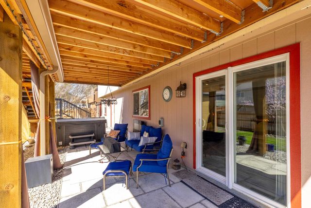 17922 E 11th Ct, Greenacres, WA 99016