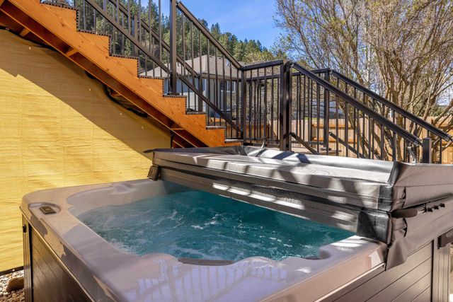 17922 E 11th Ct, Greenacres, WA 99016