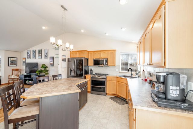 17922 E 11th Ct, Greenacres, WA 99016