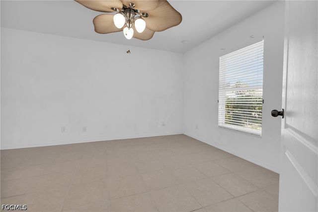 2610 40th ST W, Lehigh Acres, FL 33971