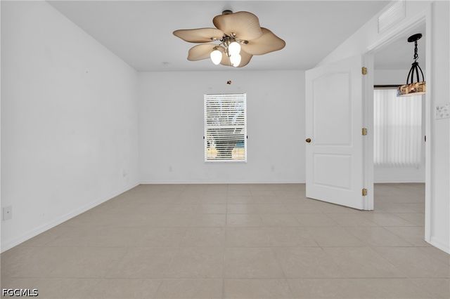 2610 40th ST W, Lehigh Acres, FL 33971