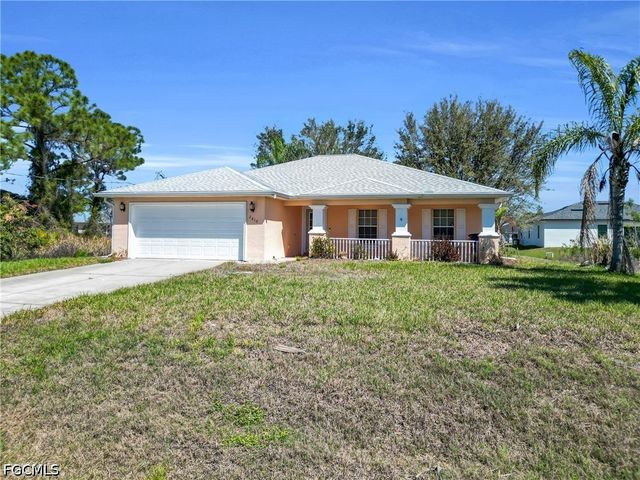 2610 40th ST W, Lehigh Acres, FL 33971