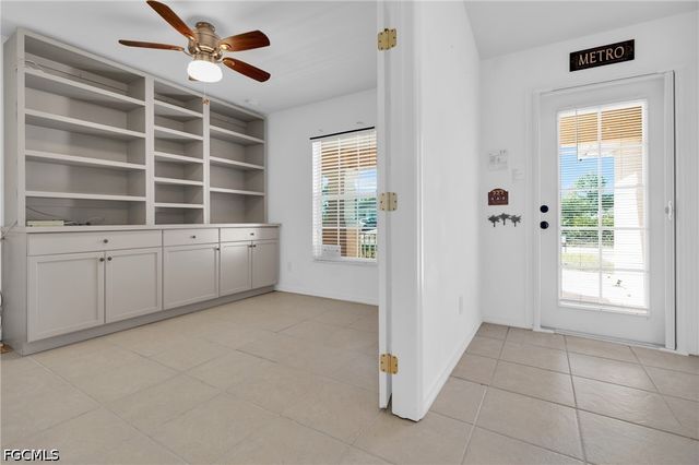 2610 40th ST W, Lehigh Acres, FL 33971