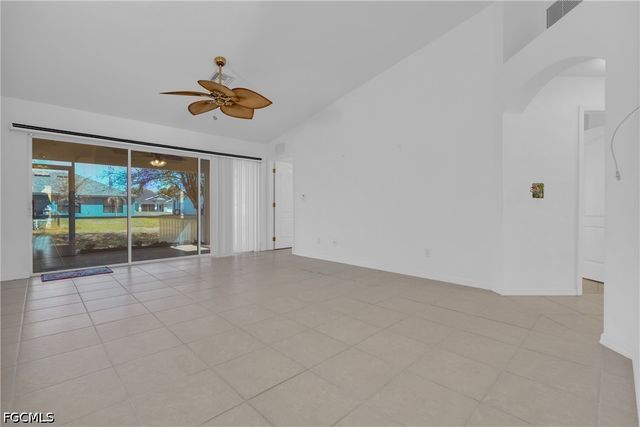 2610 40th ST W, Lehigh Acres, FL 33971