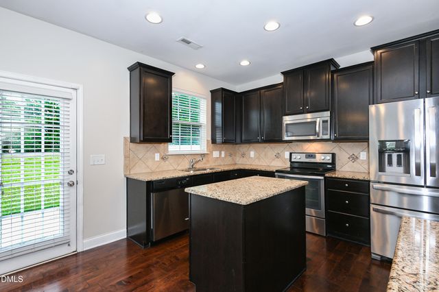 4015 Bow Court, Burlington, NC 27215