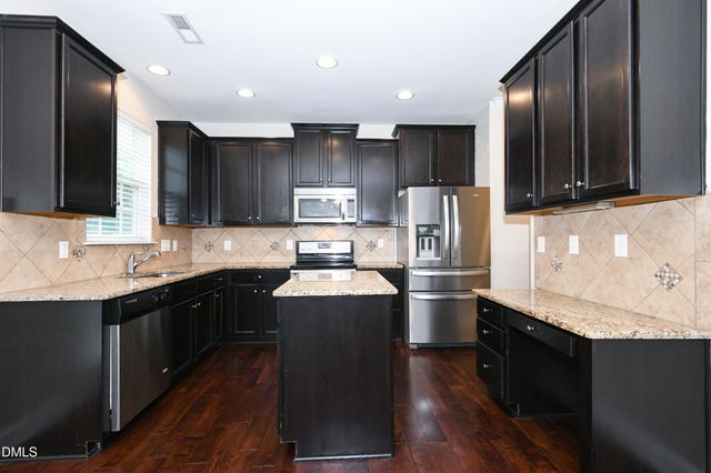 4015 Bow Court, Burlington, NC 27215