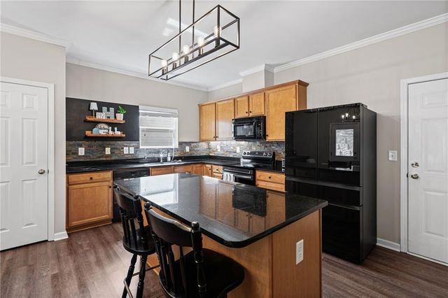 6407 Barker Station Walk, Sugar Hill, GA 30518