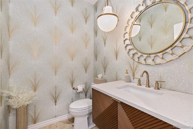 9212 Viaggio Way, Highlands Ranch, CO 80126