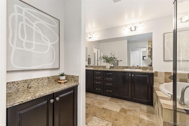 9212 Viaggio Way, Highlands Ranch, CO 80126