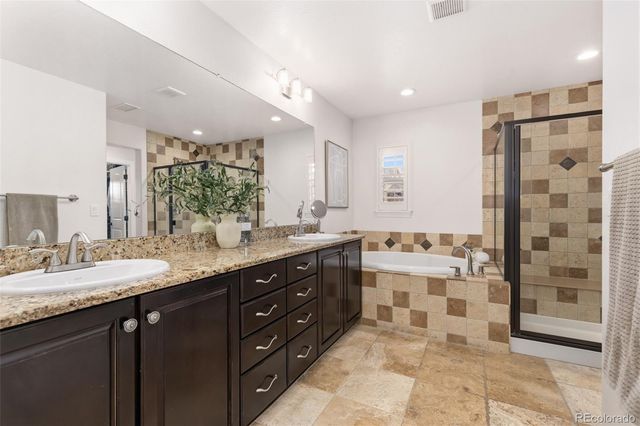 9212 Viaggio Way, Highlands Ranch, CO 80126