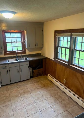 260 Charles Street, Farmington, NH 03835