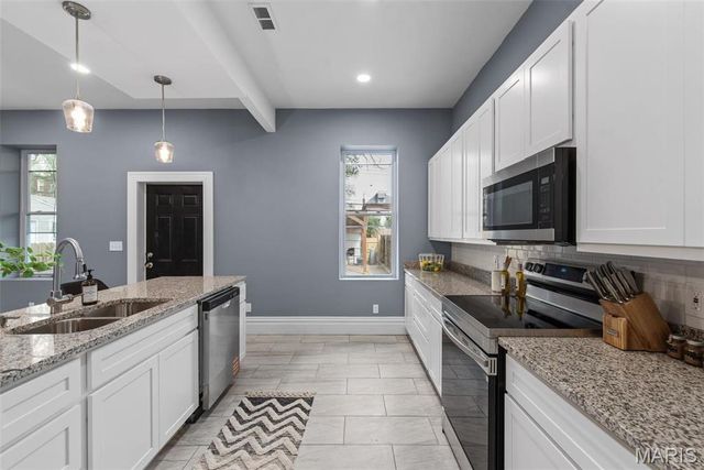 3244 Michigan Avenue, St Louis, MO 63118
