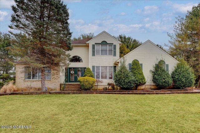 210 Hunt Road, Freehold, NJ 07728