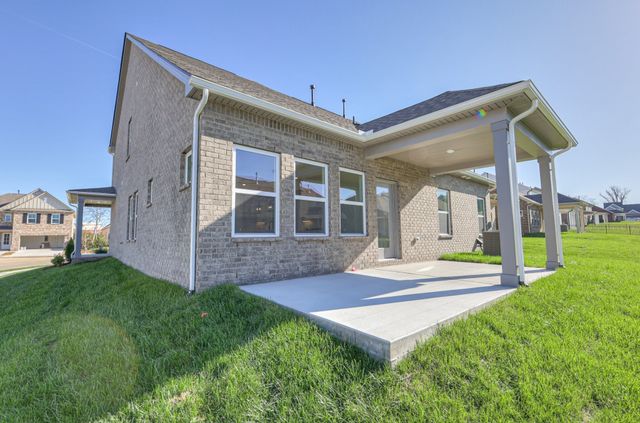 491 Triple Crown Circle, Gallatin, TN 37066