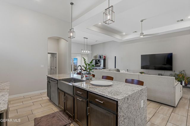 2331 Enchanted Eagle Lane, El Paso, TX 79911