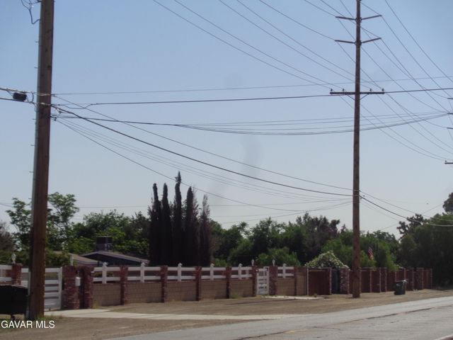 25th W Ave . N, Palmdale, CA 93551