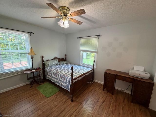 4470 Nc 268, Ararat, NC 27007