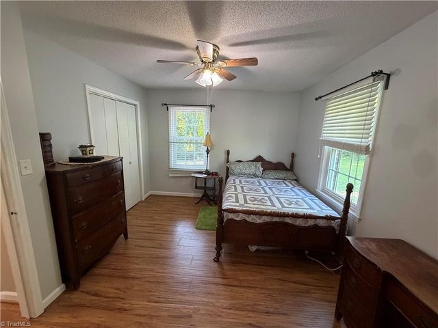 4470 Nc 268, Ararat, NC 27007