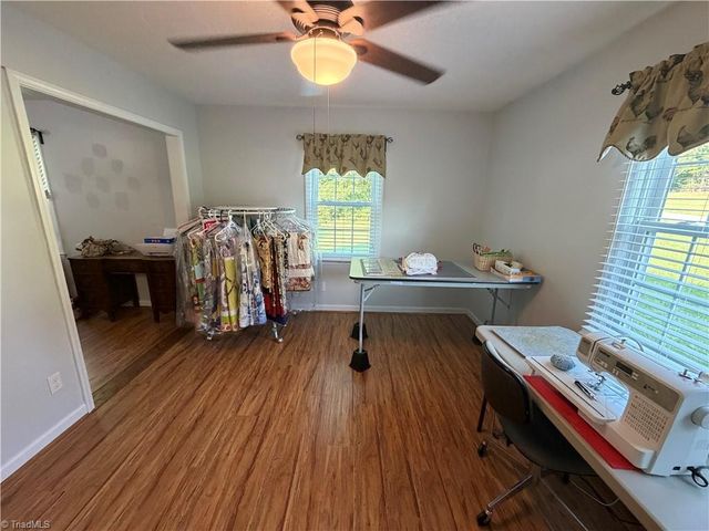 4470 Nc 268, Ararat, NC 27007