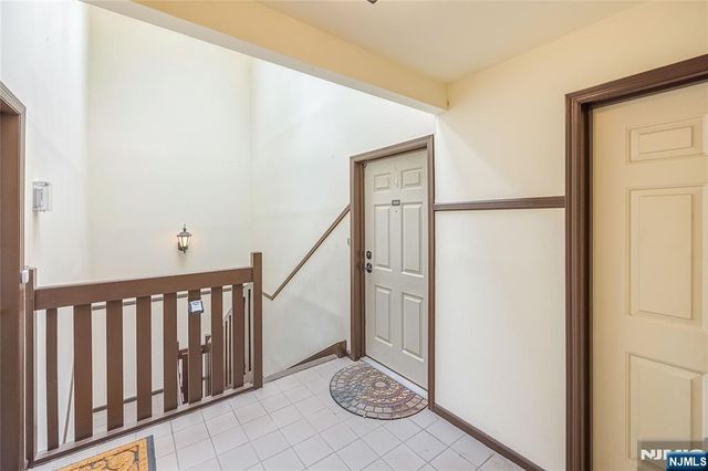 1409 Faulkner Court, Mahwah, NJ 07430