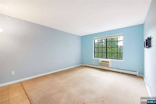 1409 Faulkner Court, Mahwah, NJ 07430