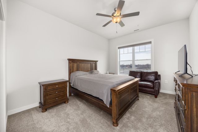 9610 N Centennial Drive 412, Munster, IN 46321