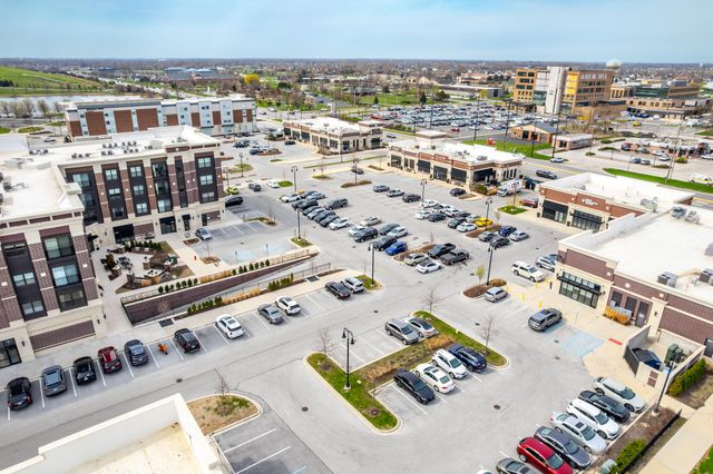 9610 N Centennial Drive 412, Munster, IN 46321