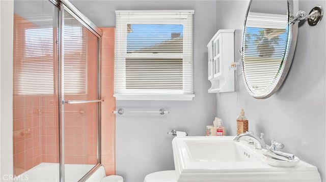 5734 Norwich, Sherman Oaks, CA 91411