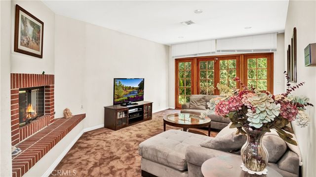 5734 Norwich, Sherman Oaks, CA 91411
