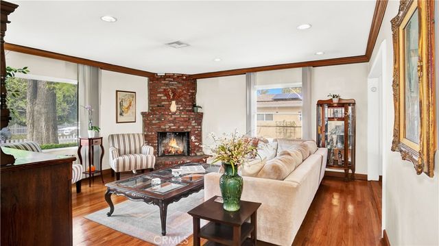 5734 Norwich, Sherman Oaks, CA 91411