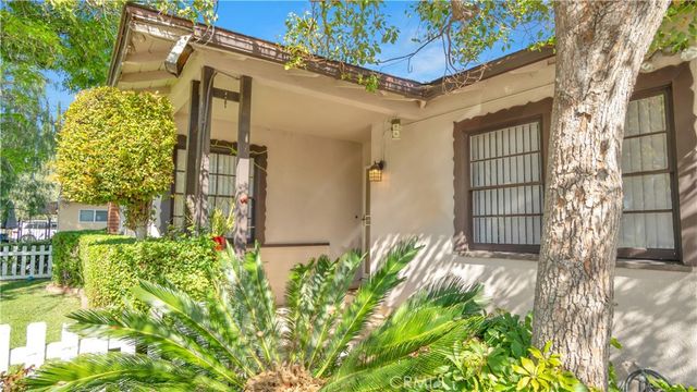 5734 Norwich, Sherman Oaks, CA 91411