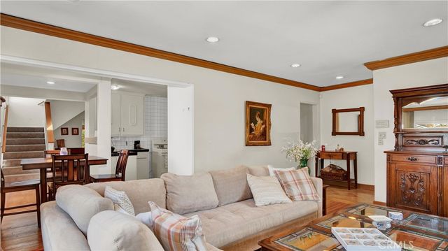 5734 Norwich, Sherman Oaks, CA 91411