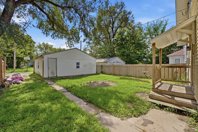 920 14th Avenue, Rock Island, IL 61201