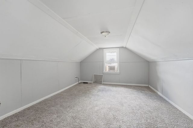 920 14th Avenue, Rock Island, IL 61201