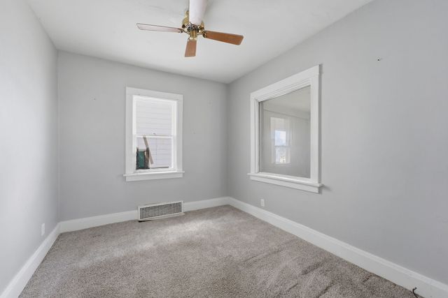 920 14th Avenue, Rock Island, IL 61201