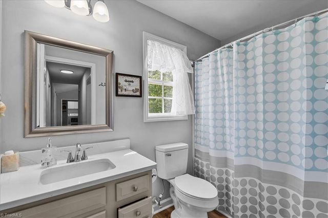 345 River Run Drive, Reidsville, NC 27320