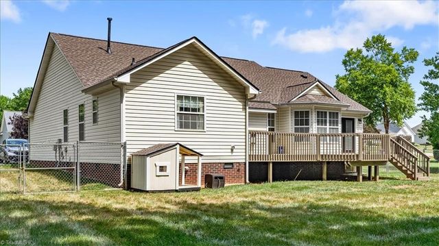345 River Run Drive, Reidsville, NC 27320