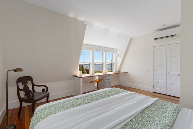 47 Longfellow Road, Jamestown, RI 02835