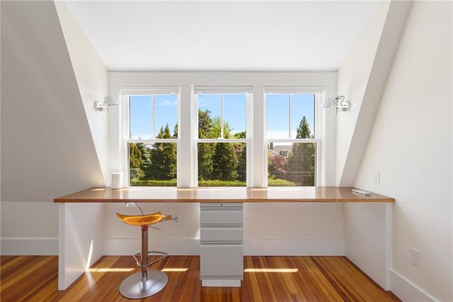 47 Longfellow Road, Jamestown, RI 02835