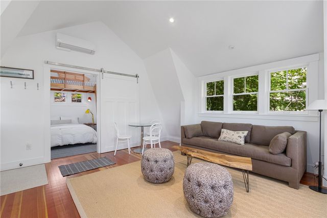 47 Longfellow Road, Jamestown, RI 02835