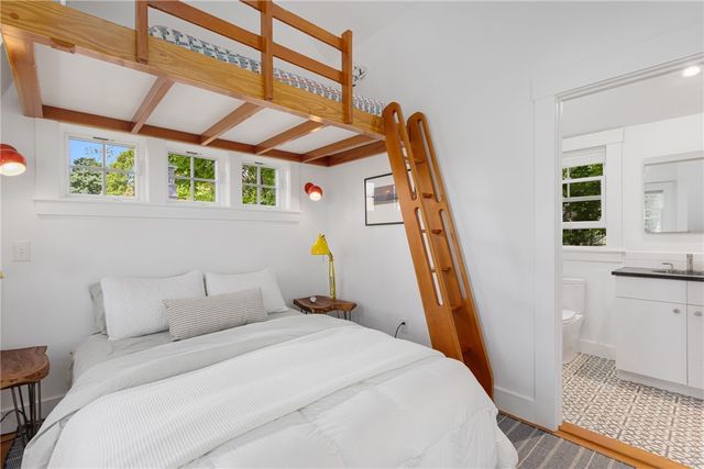 47 Longfellow Road, Jamestown, RI 02835