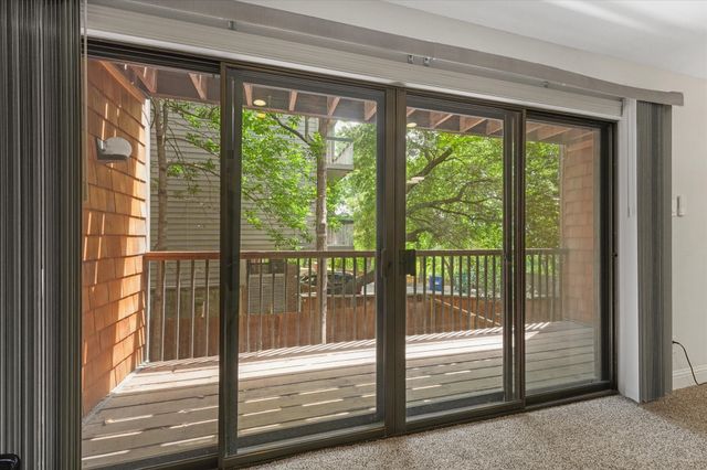 7418 Fair Oaks Avenue G, Dallas, TX 75231