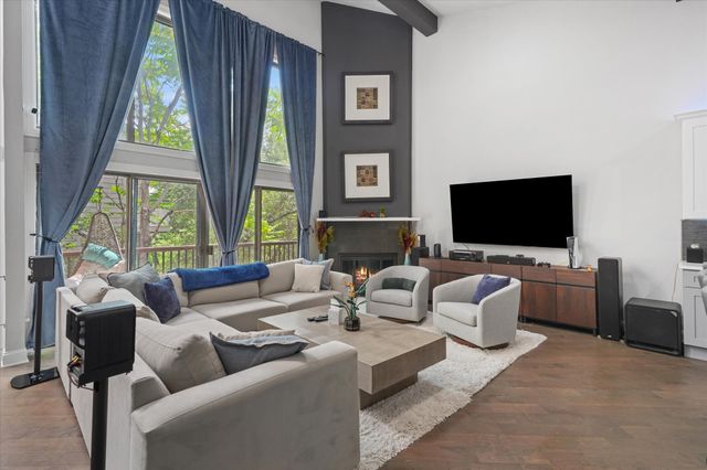 7418 Fair Oaks Avenue G, Dallas, TX 75231