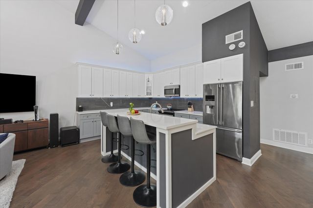 7418 Fair Oaks Avenue G, Dallas, TX 75231
