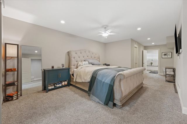 7418 Fair Oaks Avenue G, Dallas, TX 75231