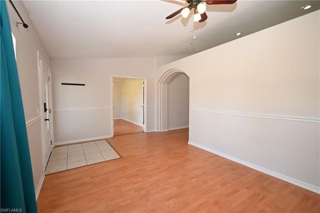 136 SE 19th LN, Cape Coral, FL 33990
