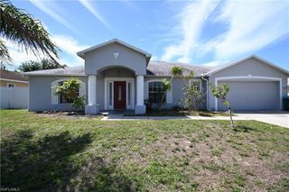 136 SE 19th LN, Cape Coral, FL 33990